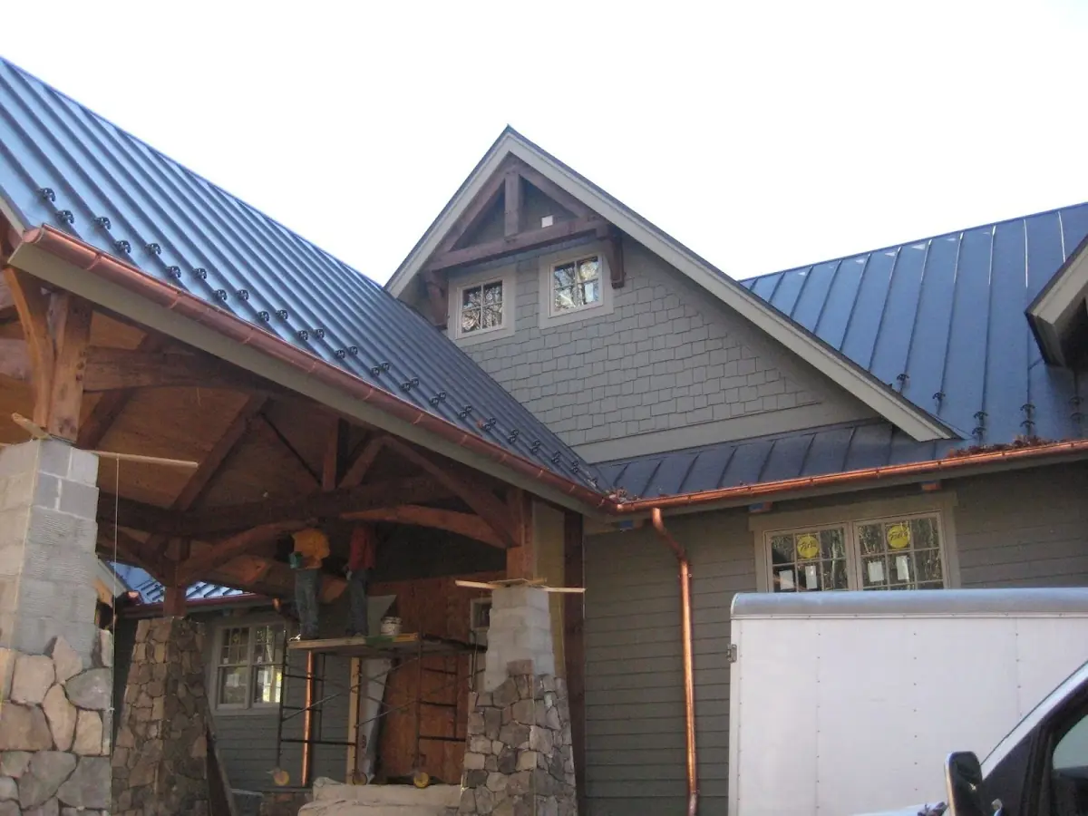 Craftsman Roofing team delivering quality roofing work in Johnson City